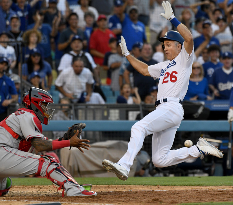 Alexander: Dodgers-Angels may not be a ‘rivalry,’ but it’s crazy and fun
